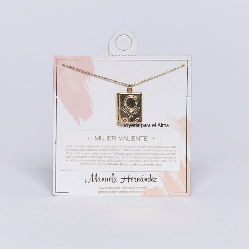 COLLAR RELICARIO MUJER VALIENTE
